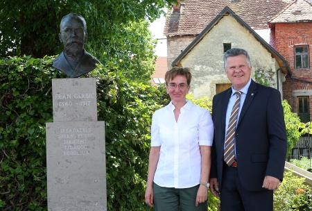 ODKRITJE KIPA FRAN GERBIČ 13 FOTO LJUBO VUKELIČ